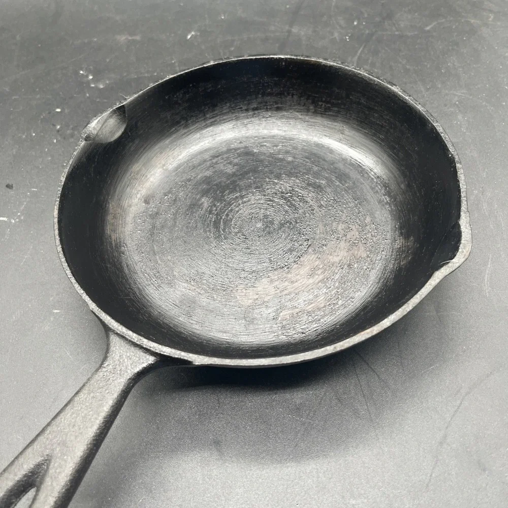 Vintage 8 Inch Cast Iron Skillet Smooth Bottom Made In Korea Number 4